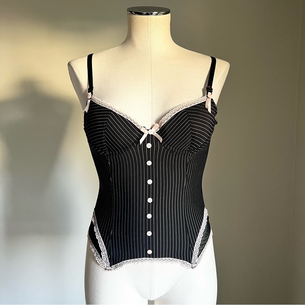 Ophelia Lingerie 34B Bra Pinstripe Boned Corset Lace Buttons Black Pink Y2K Chic